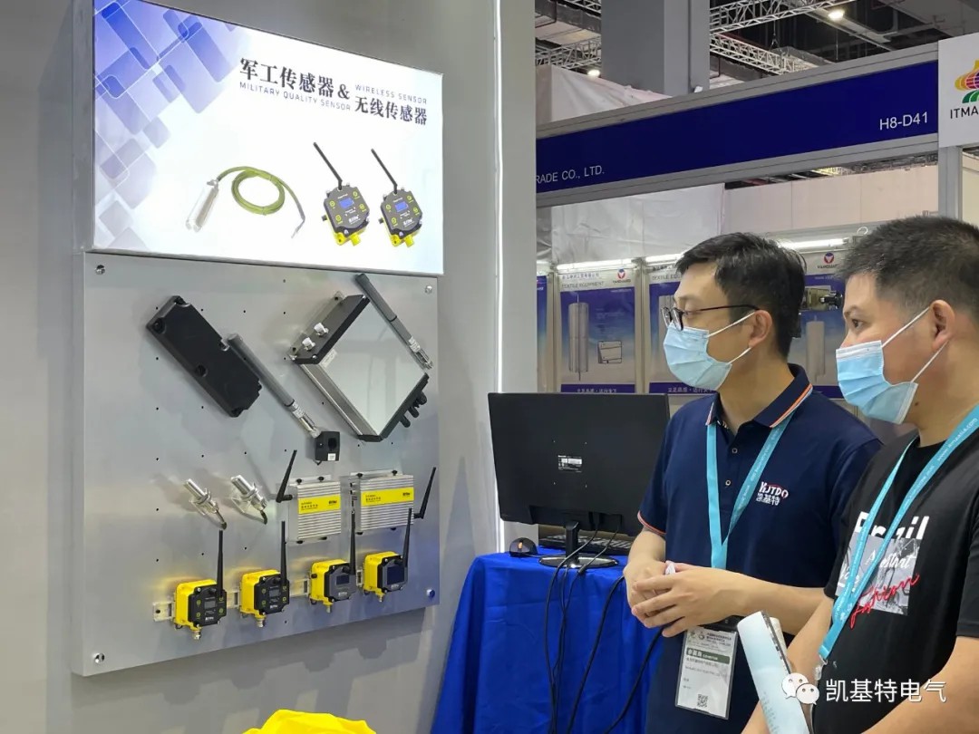 088d6931be3404db8b702f3b29904a21.jpg 088d6931be3404db8b702f3b29904a21.jpg