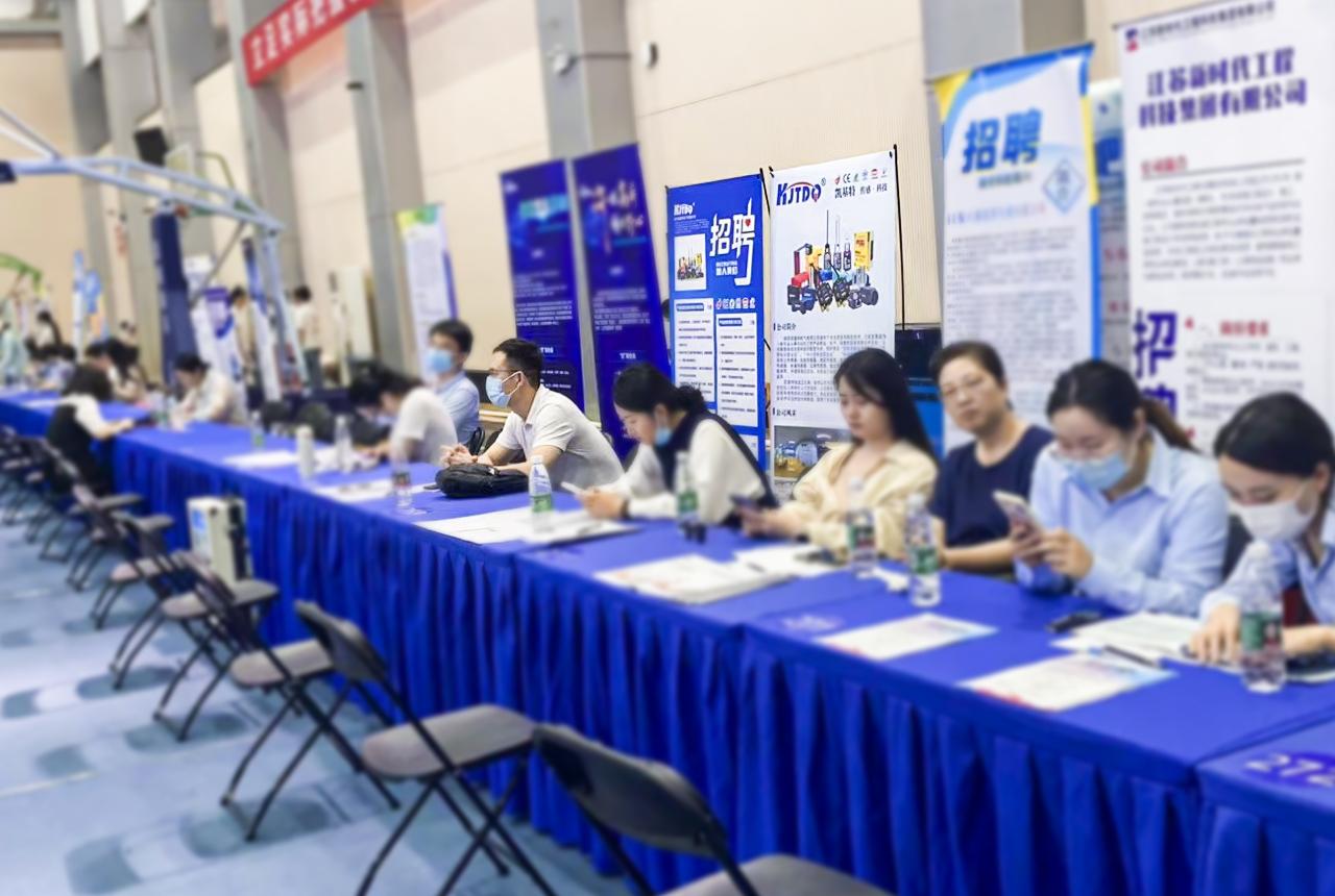 0f7d74b913ecaa57141d74be3276e5de.jpg 0f7d74b913ecaa57141d74be3276e5de.jpg